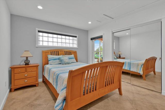 611 SE Harborview Drive, Port St. Lucie, Port St Lucie, FL 34983
