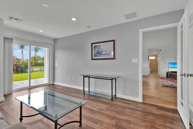 611 SE Harborview Drive, Port St. Lucie, Port St Lucie, FL 34983