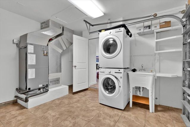 611 SE Harborview Drive, Port St. Lucie, Port St Lucie, FL 34983