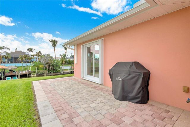 611 SE Harborview Drive, Port St. Lucie, Port St Lucie, FL 34983