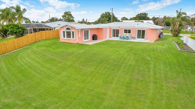 611 SE Harborview Drive, Port St. Lucie, Port St Lucie, FL 34983
