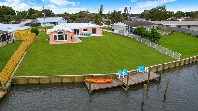 611 SE Harborview Drive, Port St. Lucie, Port St Lucie, FL 34983