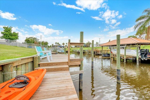 611 SE Harborview Drive, Port St. Lucie, Port St Lucie, FL 34983