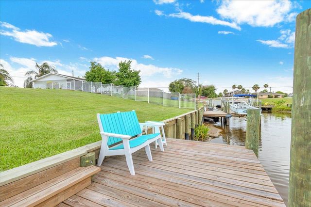 611 SE Harborview Drive, Port St. Lucie, Port St Lucie, FL 34983