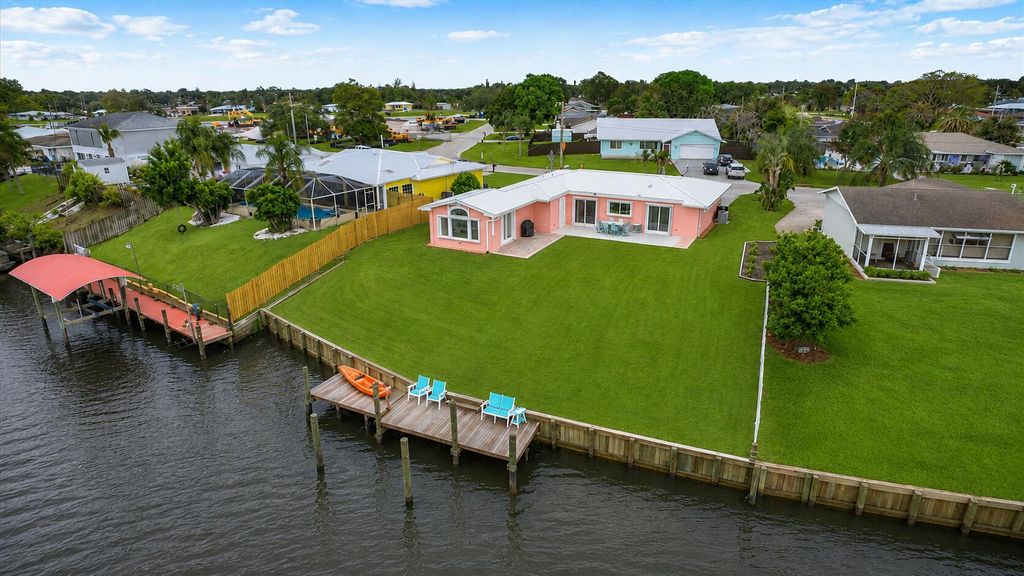 611 SE Harborview Drive, Port St. Lucie, Port St Lucie, FL 34983