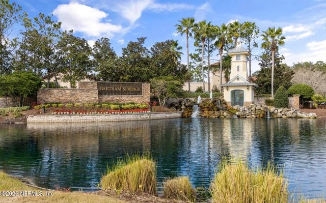 6092 WHITE TIP Road, Jacksonville, FL 32258