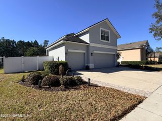 6092 WHITE TIP Road, Jacksonville, FL 32258