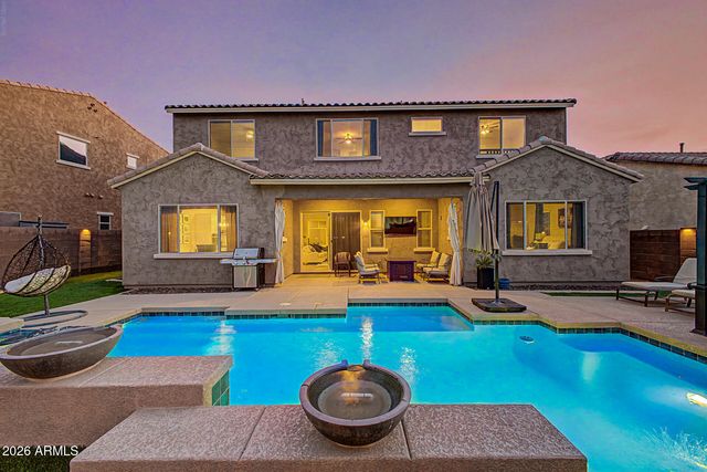 7857 S PENROSE Drive, Gilbert, AZ 85298