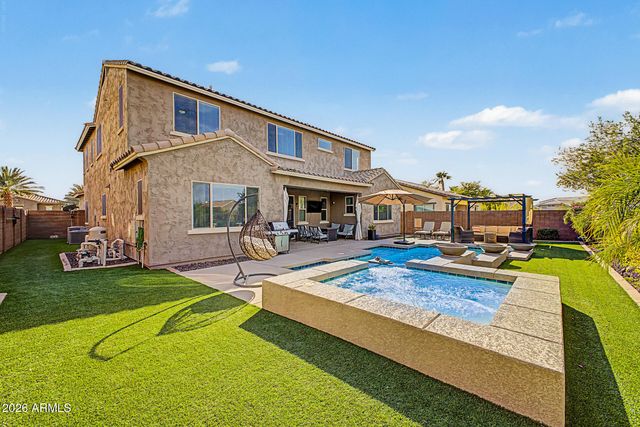 7857 S PENROSE Drive, Gilbert, AZ 85298