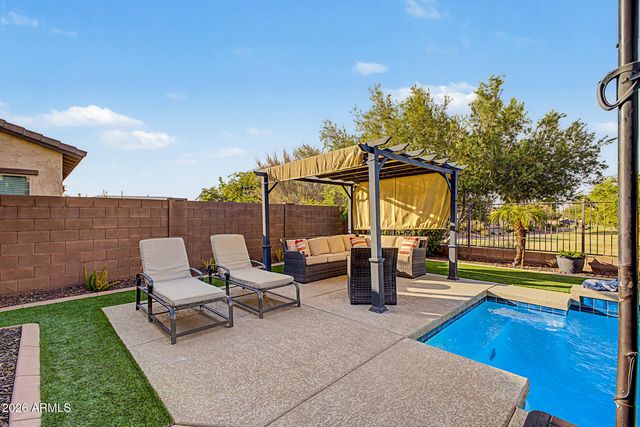 7857 S PENROSE Drive, Gilbert, AZ 85298