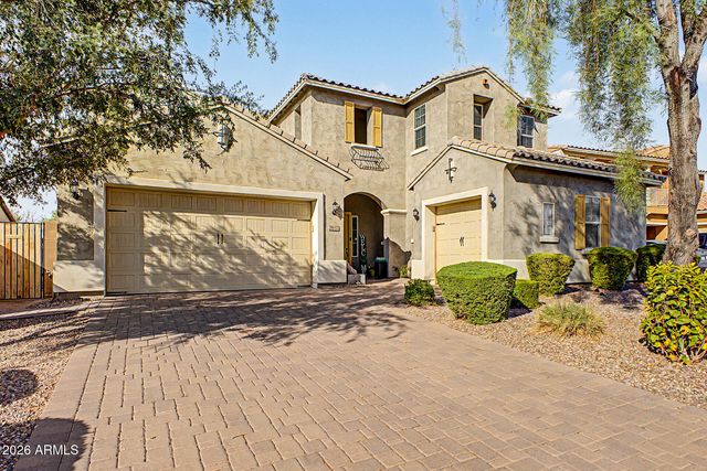 7857 S PENROSE Drive, Gilbert, AZ 85298