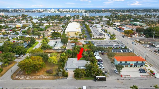 426 N 5th Street, Lantana, FL 33462