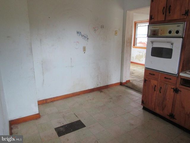 6717 LEHIGH AVE, Harrisburg, PA 17111