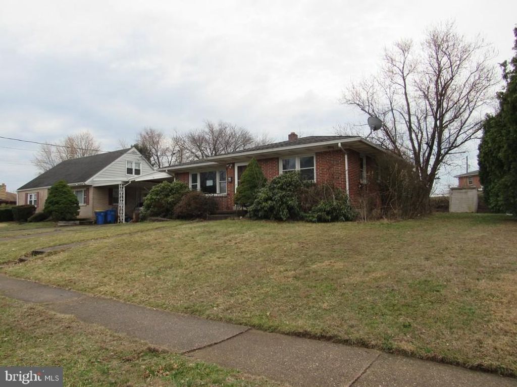 6717 LEHIGH AVE, Harrisburg, PA 17111