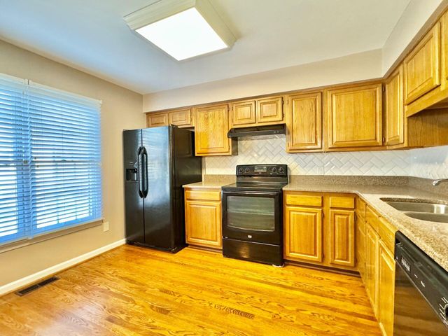 4732 Wembley PL, Roanoke, VA 24018