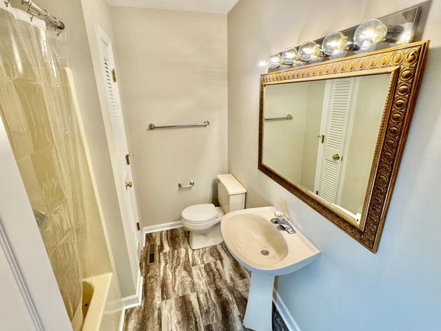 4732 Wembley PL, Roanoke, VA 24018