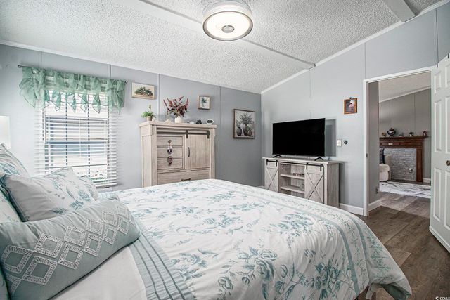 492 Folly Estates Dr., Myrtle Beach, SC 29588