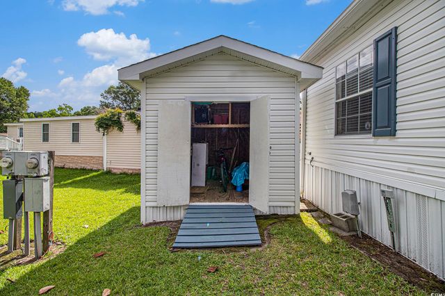 492 Folly Estates Dr., Myrtle Beach, SC 29588