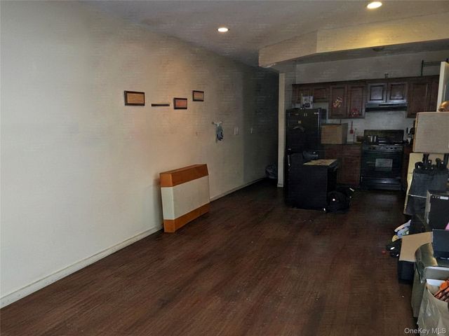 21531 Hollis Avenue, Queens Village, NY 11429