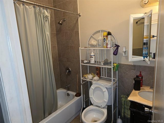 21531 Hollis Avenue, Queens Village, NY 11429