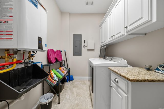 350 Longpoint Rd, Hot Springs, AR 71913