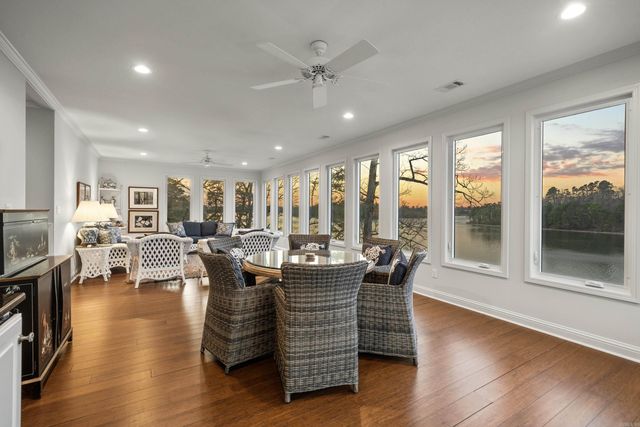 350 Longpoint Rd, Hot Springs, AR 71913