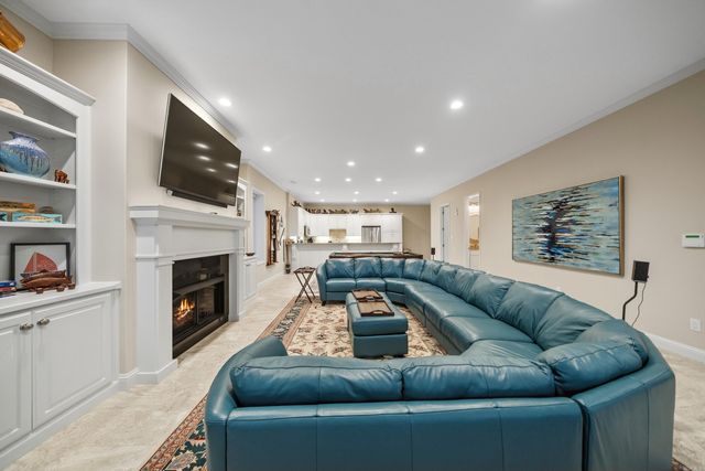 350 Longpoint Rd, Hot Springs, AR 71913