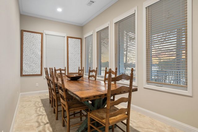 350 Longpoint Rd, Hot Springs, AR 71913