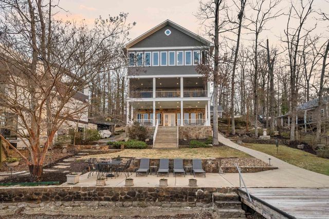 350 Longpoint Rd, Hot Springs, AR 71913