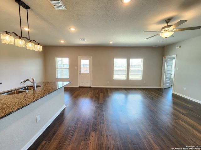 7742 Coffee Mill, San Antonio, TX 78252