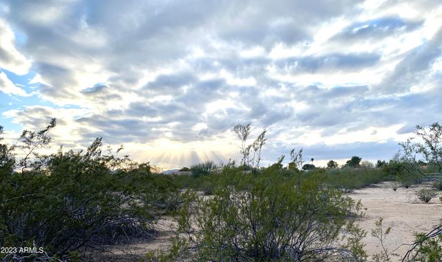 9458 E Desert Cove Avenue, Scottsdale, AZ 85260