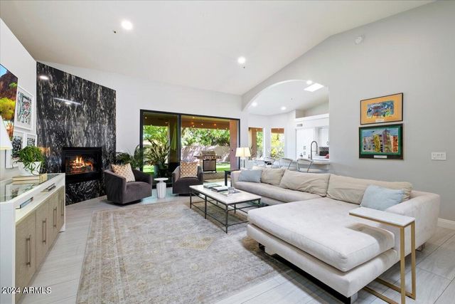 9458 E Desert Cove Avenue, Scottsdale, AZ 85260