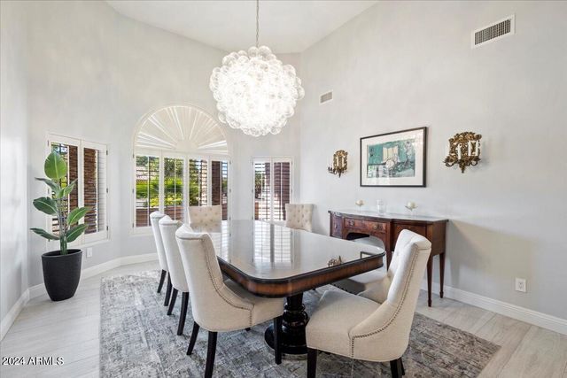 9458 E Desert Cove Avenue, Scottsdale, AZ 85260