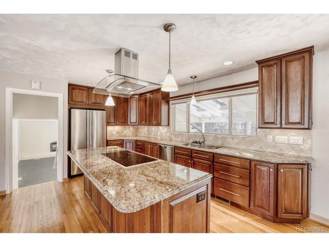 12542 W Florida Dr, Lakewood, CO 80228