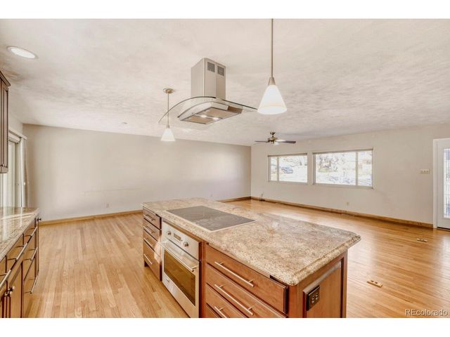 12542 W Florida Dr, Lakewood, CO 80228
