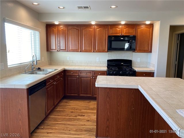 3409 Perching Bird Lane Lane, North Las Vegas, NV 89084