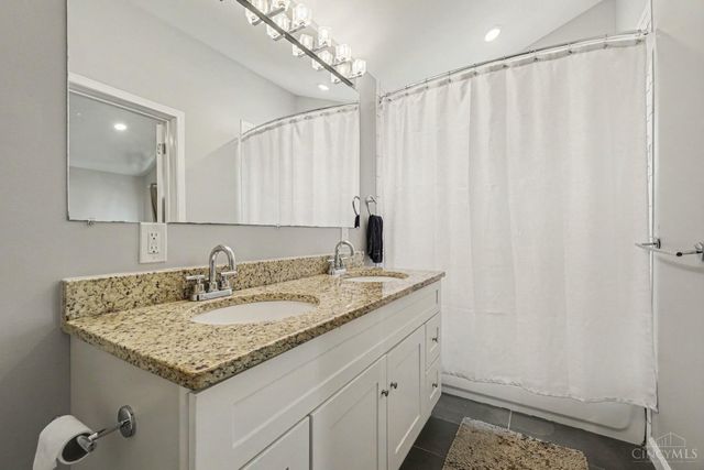 7730 Arlington Avenue, Anderson Twp, OH 45255