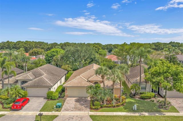 8046 Duomo Circle, Boynton Beach, FL 33472