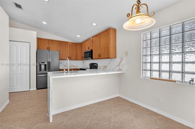 8046 Duomo Circle, Boynton Beach, FL 33472