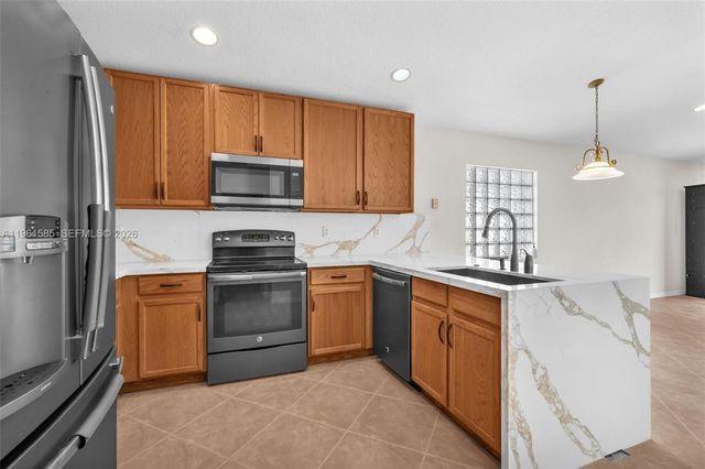 8046 Duomo Circle, Boynton Beach, FL 33472