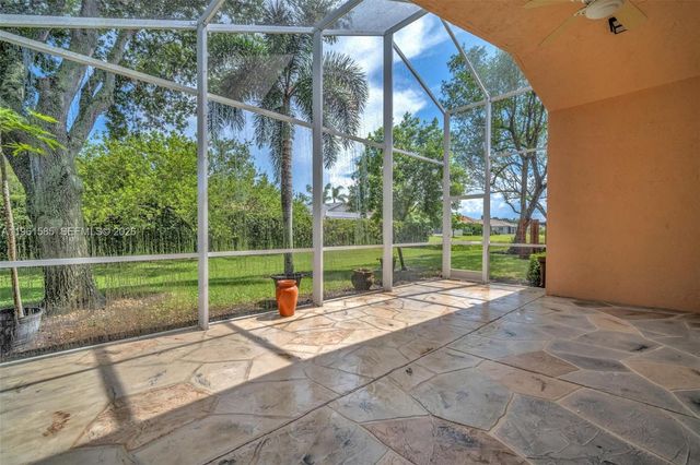 8046 Duomo Circle, Boynton Beach, FL 33472