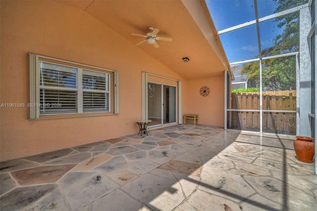 8046 Duomo Circle, Boynton Beach, FL 33472