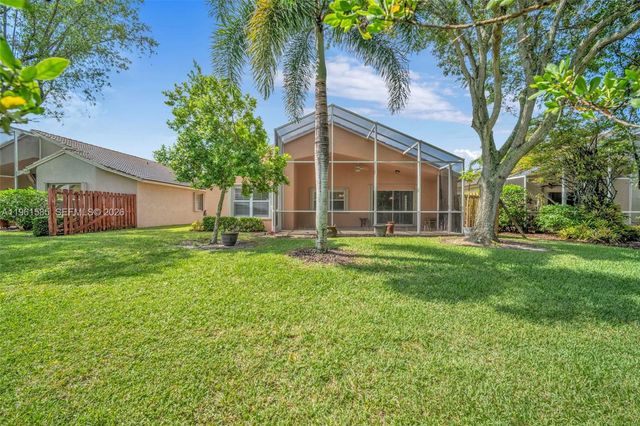 8046 Duomo Circle, Boynton Beach, FL 33472