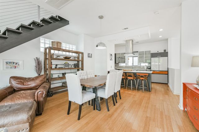 406 Pacific Street, Houston, TX 77006