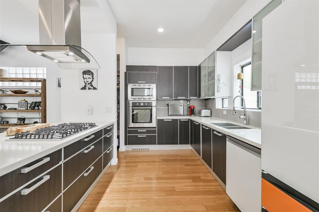 406 Pacific Street, Houston, TX 77006
