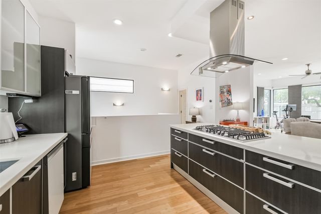 406 Pacific Street, Houston, TX 77006