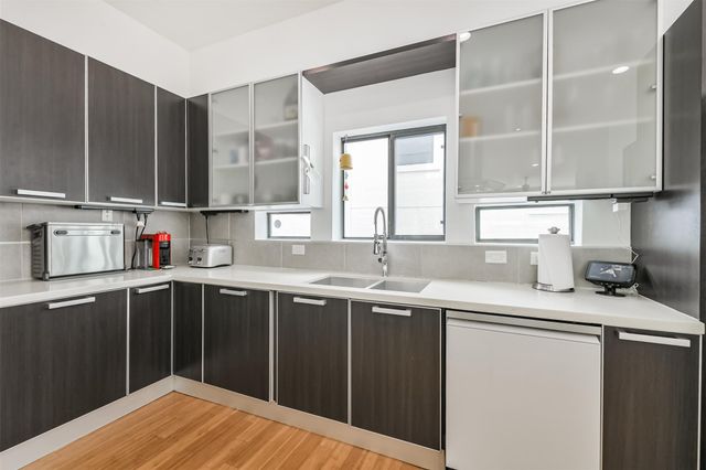 406 Pacific Street, Houston, TX 77006