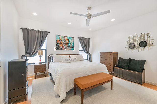 406 Pacific Street, Houston, TX 77006