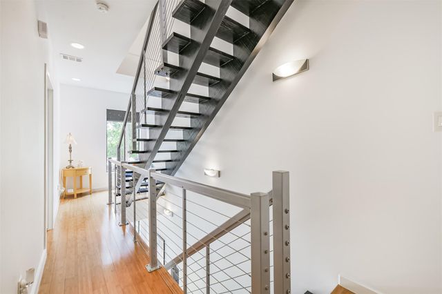 406 Pacific Street, Houston, TX 77006