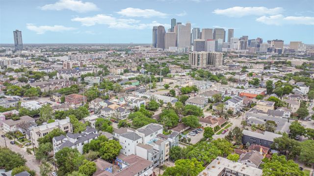 406 Pacific Street, Houston, TX 77006